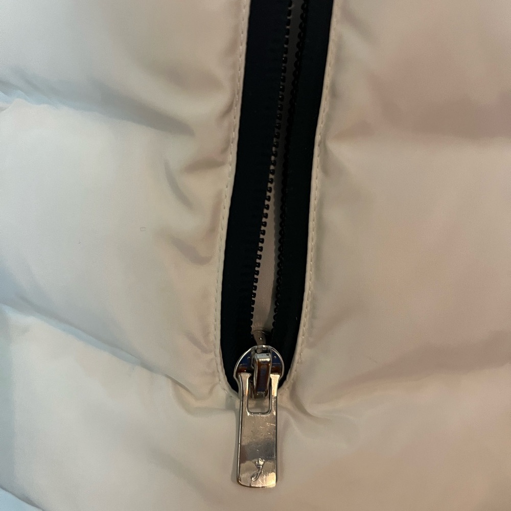 Jacadi White Puffer Jacket for Unisex size 6 - Picture 4 of 5